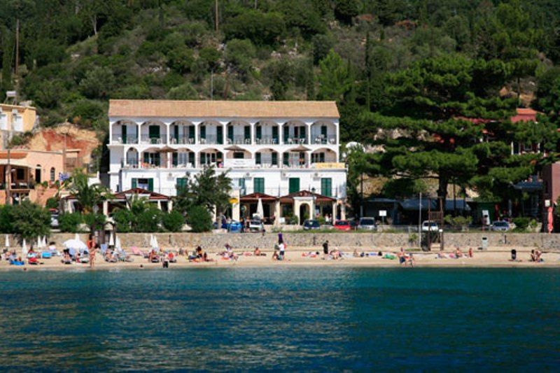 Apollon Corfu Палеокастрица